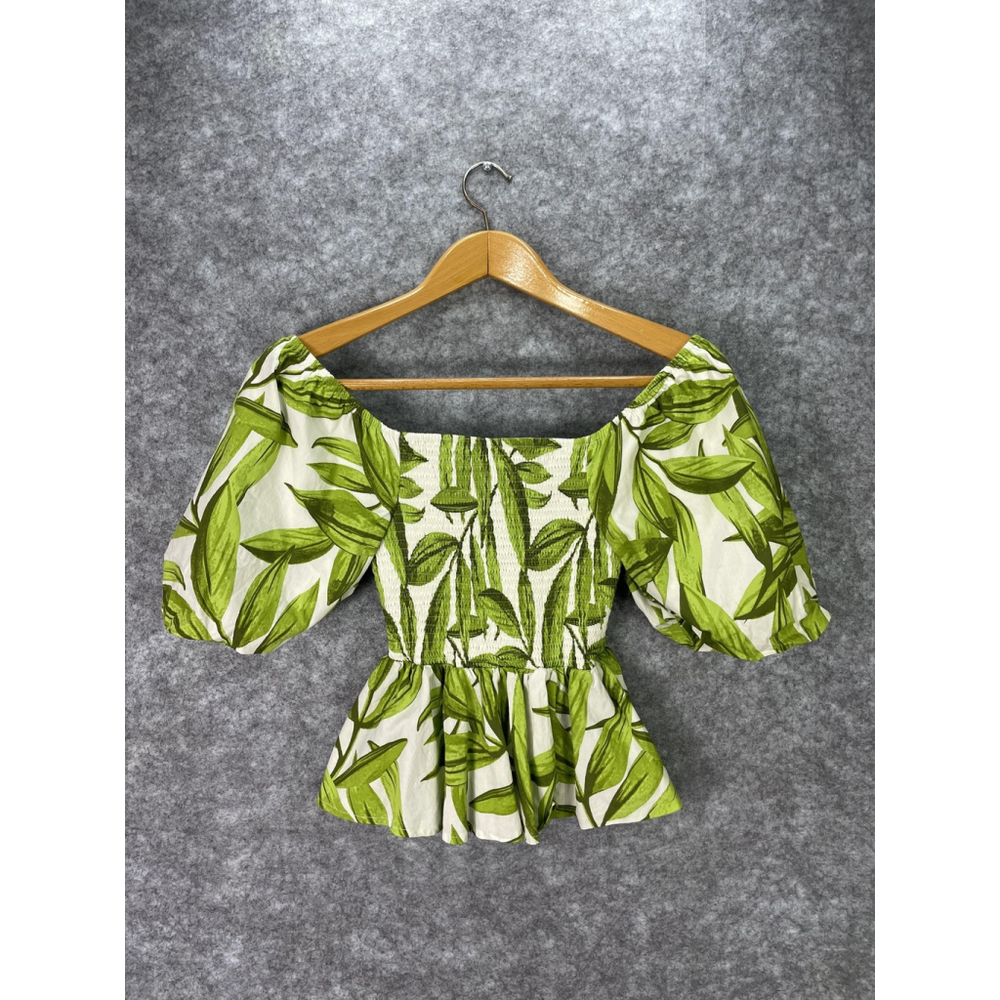 Flying Tomato Shirt Women Medium Green Tropical Leaf Smocked Puff Sleeve Peplum